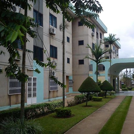 Hotel Azur Yaoundé Kültér fotó
