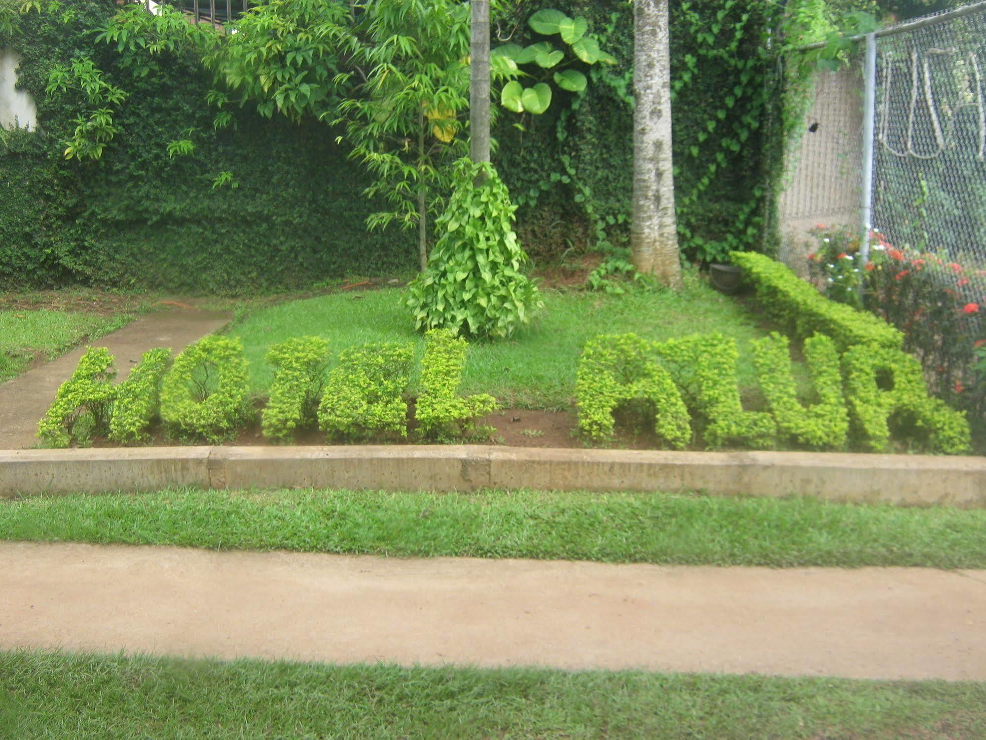 Hotel Azur Yaoundé Kültér fotó